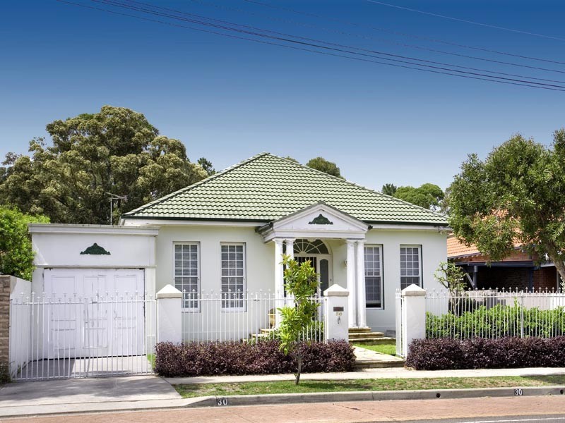 30 Lenthall Street, Kensington NSW 2033