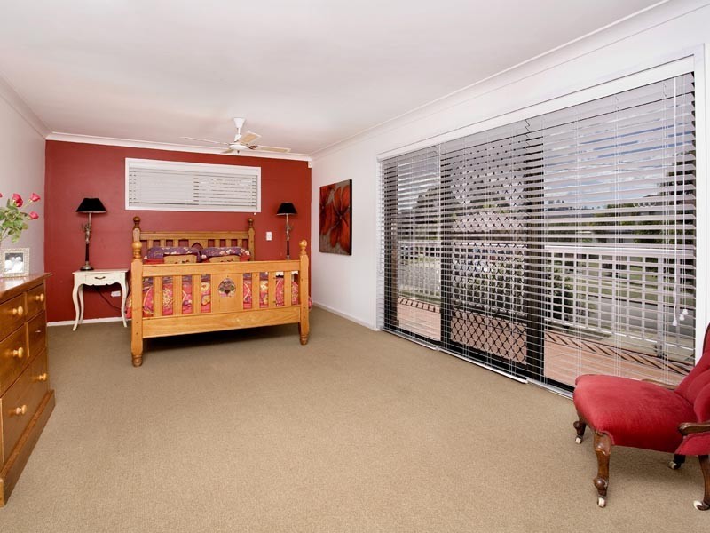 76 Macquarie Street, Chifley NSW 2036