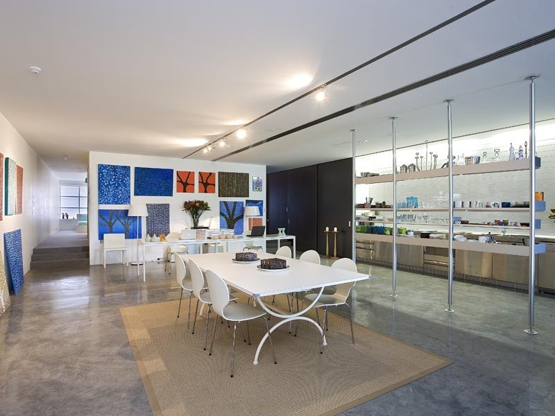 10/2 Kings Lane (between Riley & Crown St), Darlinghurst NSW 2010