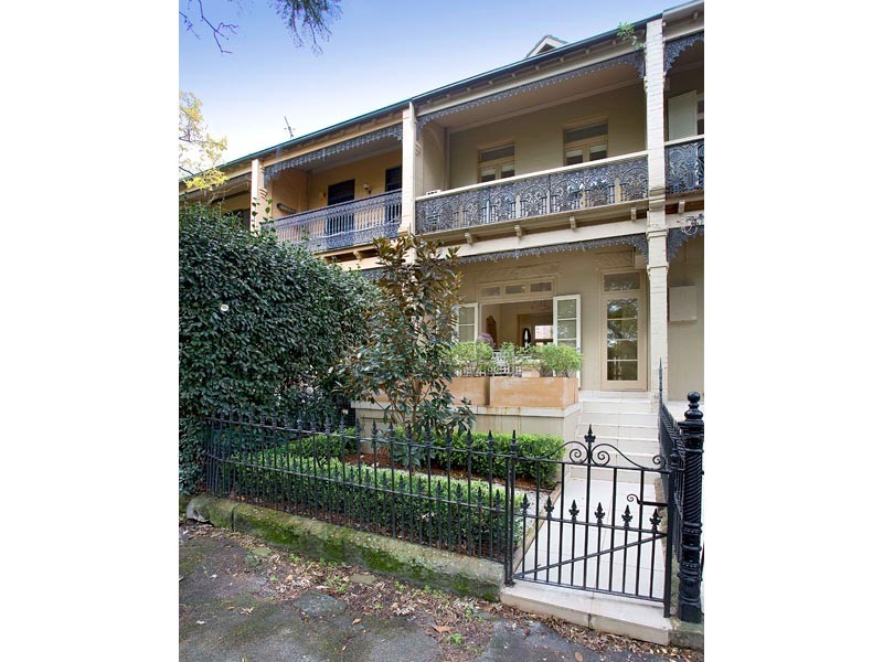 99 Adelaide Parade (enter via 99 View Street), Woollahra NSW 2025