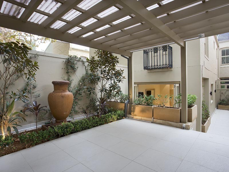 99 Adelaide Parade (enter via 99 View Street), Woollahra NSW 2025