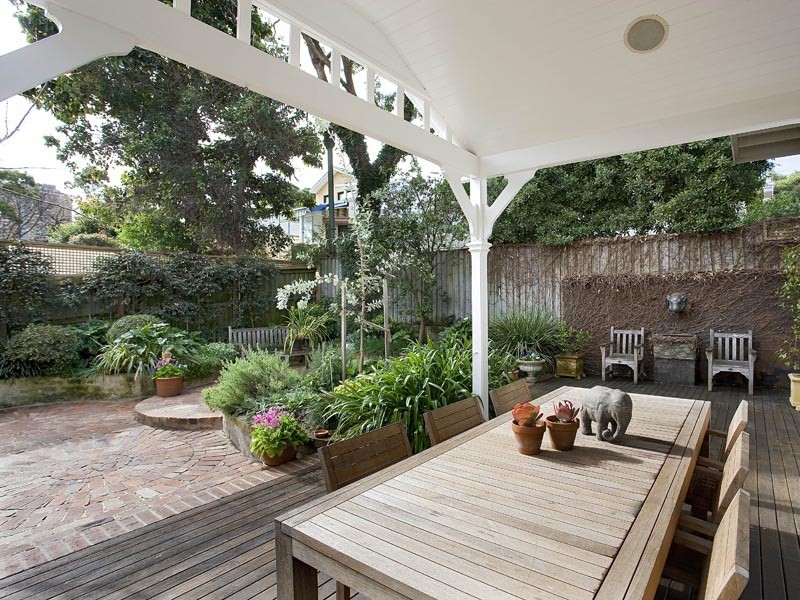 2-4 Cuthbert Street, Queens Park NSW 2022