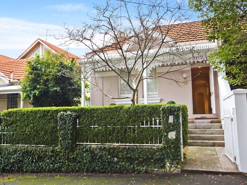 19 Roslyndale Avenue, Woollahra NSW 2025