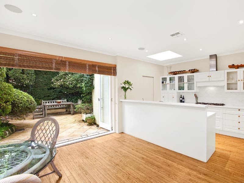 19 Roslyndale Avenue, Woollahra NSW 2025