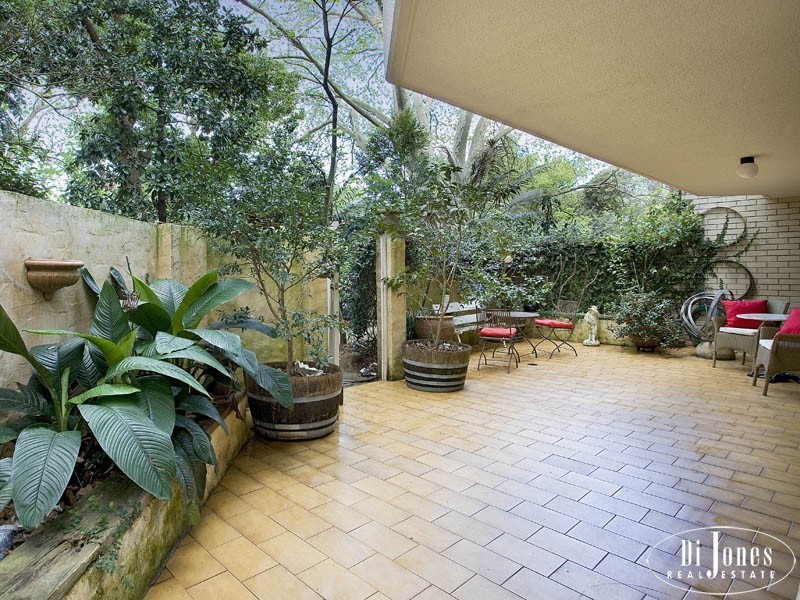 Apt. 1 Queensboro 1 Queens Avenue (via Waratah St.), Rushcutters Bay NSW 2011