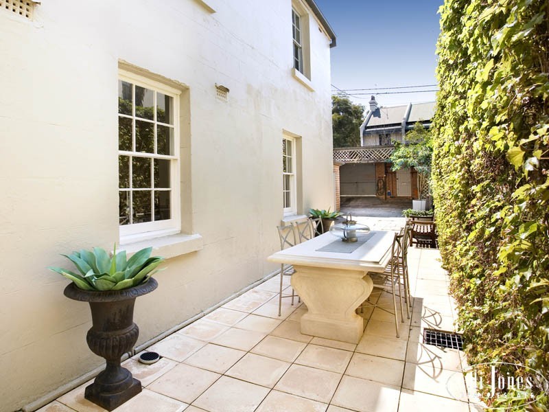 22 Moore Park Road, Paddington NSW 2021