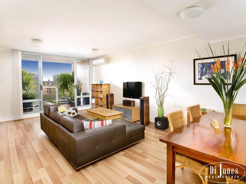 B805/Moore Park Gardens, 780 Bourke Street, Redfern NSW 2016