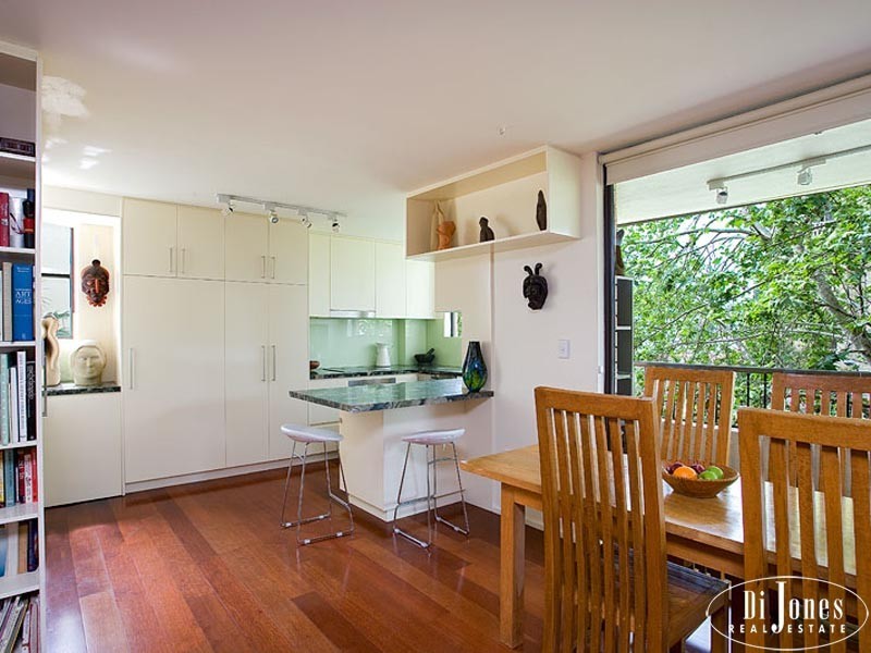 Apt 10 The Plaza, 29-35 Roslyn Gardens, Elizabeth Bay NSW 2011