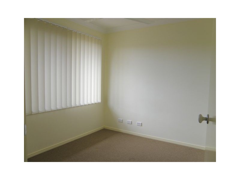 6 Carron Close, Bentley Park QLD 4869