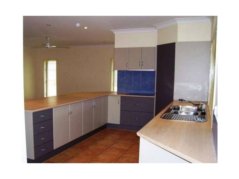 18 Cottonwood Close, Mount Sheridan QLD 4868