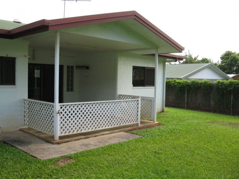 25 Diamond, Mount Sheridan QLD 4868