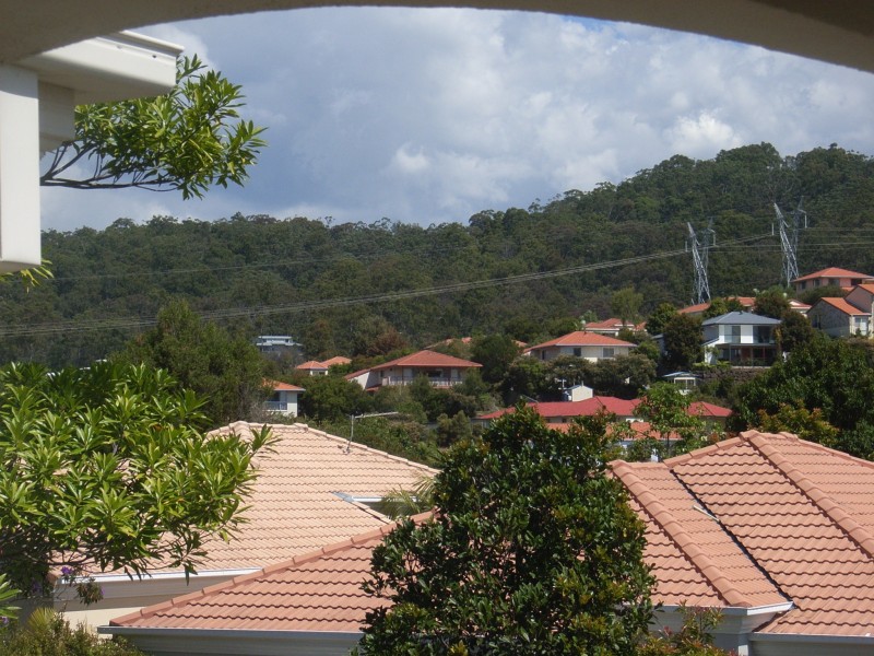 28/2-4 Langport Pde, Reedy Creek QLD 4227