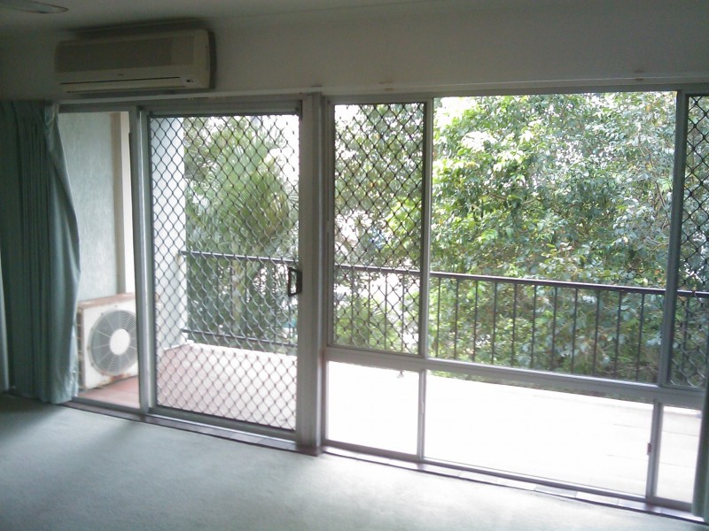 8/3 Vista, Surfers Paradise QLD 4217