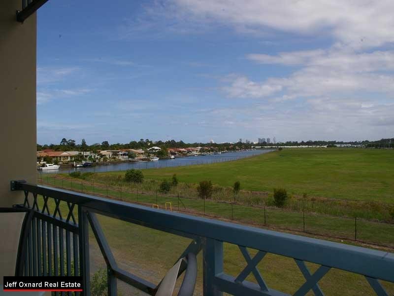 Runaway Bay QLD 4216