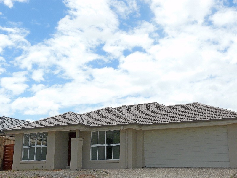 Durack QLD 4077