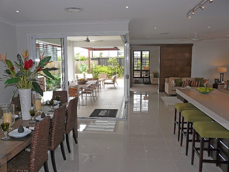 North Lakes QLD 4509