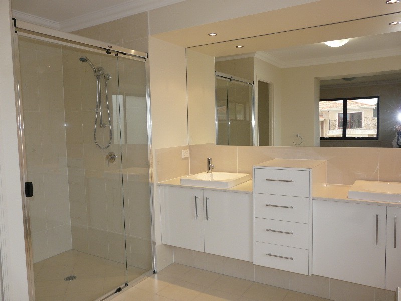 Stretton QLD 4116