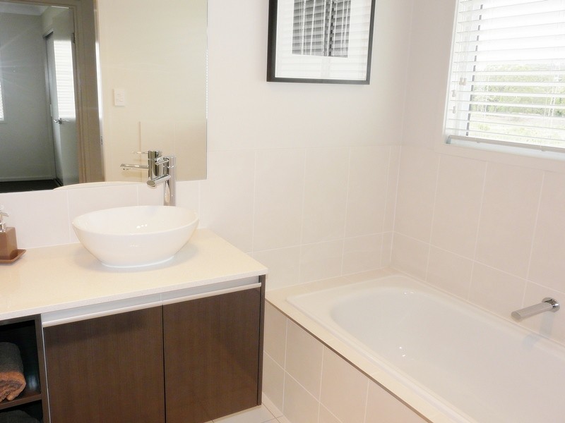 Ormeau Hills QLD 4208