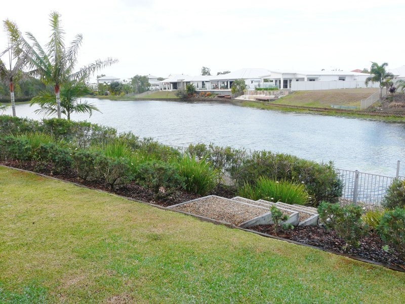 4 Tooringoor Close, Pelican Waters QLD 4551