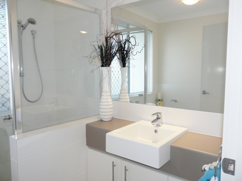 4 Tooringoor Close, Pelican Waters QLD 4551