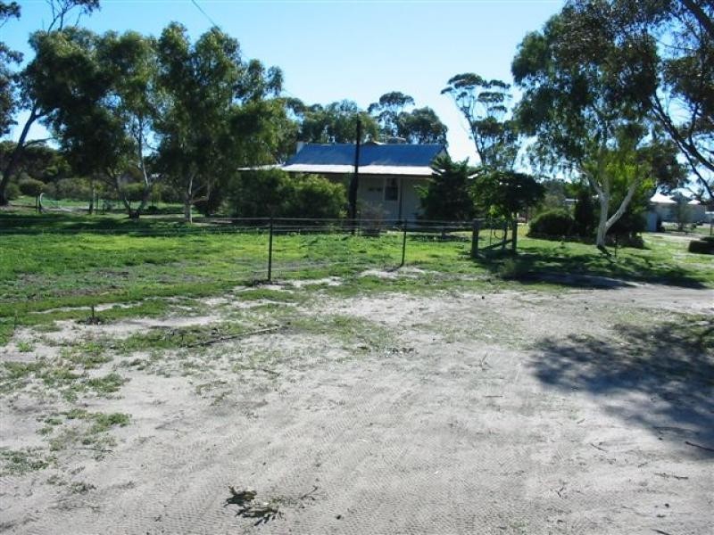 North Baandee WA 6412