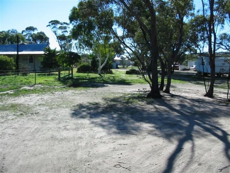 North Baandee WA 6412