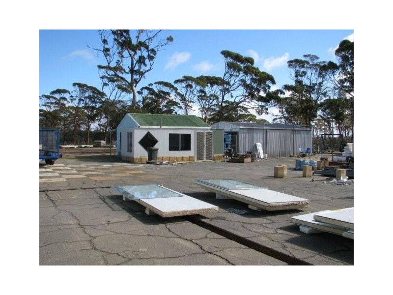 North Baandee WA 6412