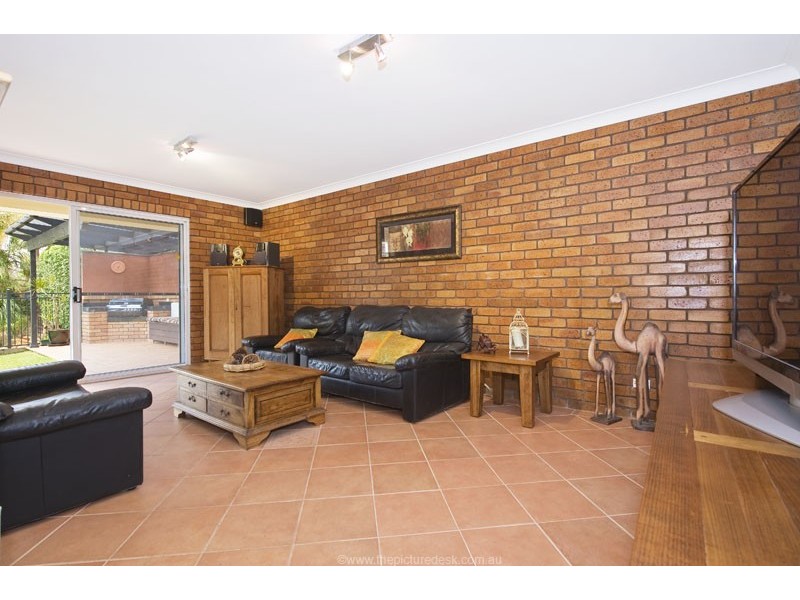 59 Warraba Rd, North Narrabeen NSW 2101