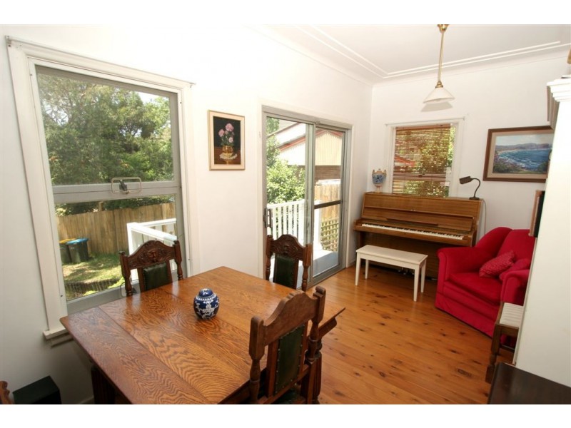 4 Georgina Ave, Elanora Heights NSW 2101