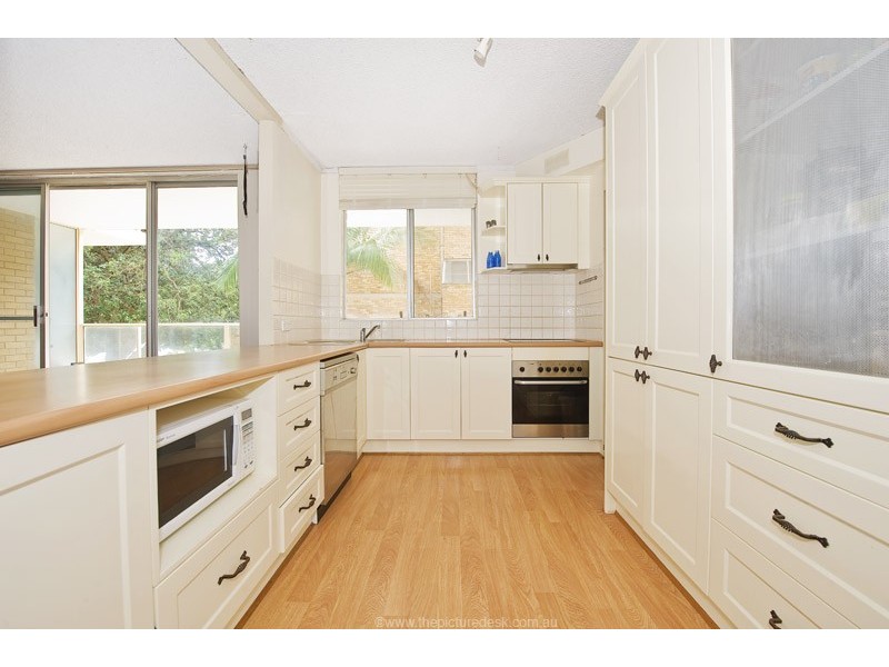 2/18 Mactier St, Narrabeen NSW 2101