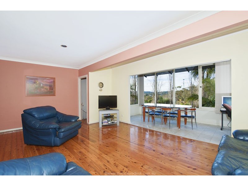 34 Bolwarra Rd, North Narrabeen NSW 2101