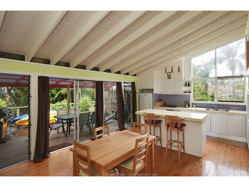 41 Taiyul Rd, North Narrabeen NSW 2101