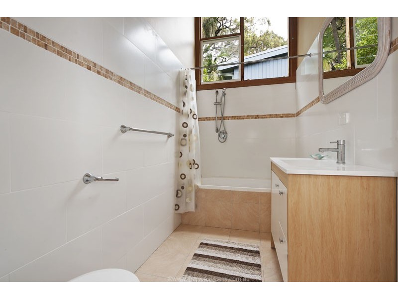 41 Taiyul Rd, North Narrabeen NSW 2101