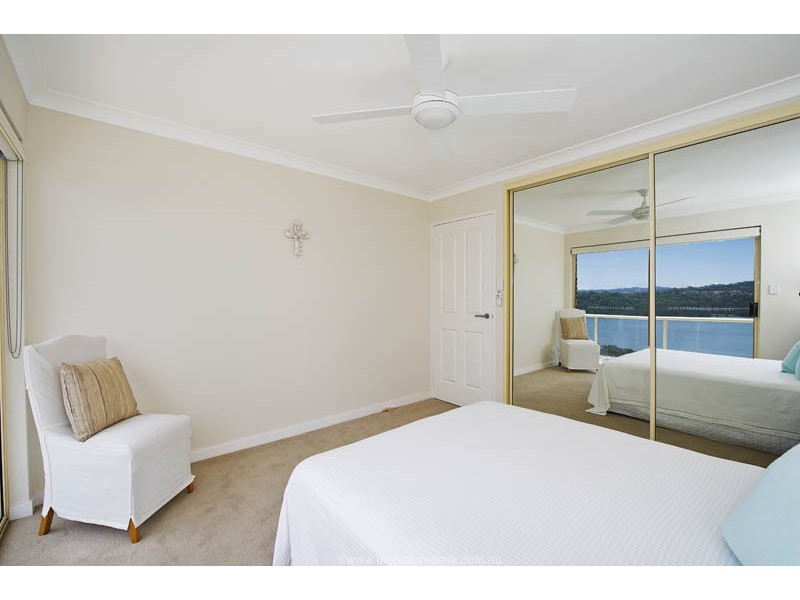 8 Carefree Rd, North Narrabeen NSW 2101