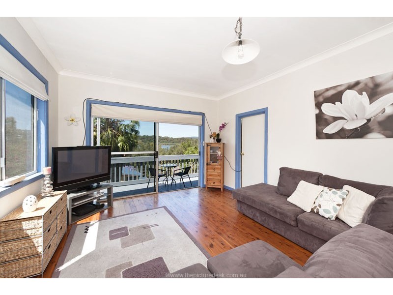45 Carefree Rd, North Narrabeen NSW 2101