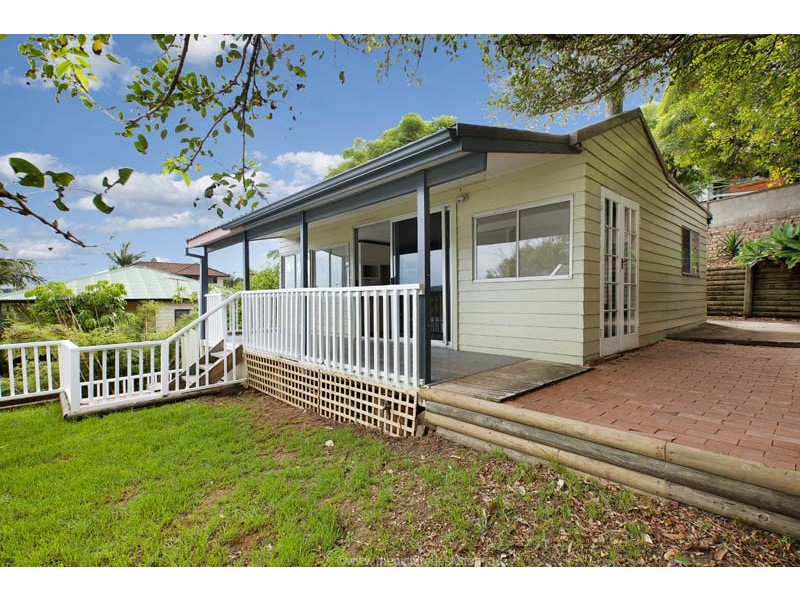13a Narrabeen Park Pde, North Narrabeen NSW 2101