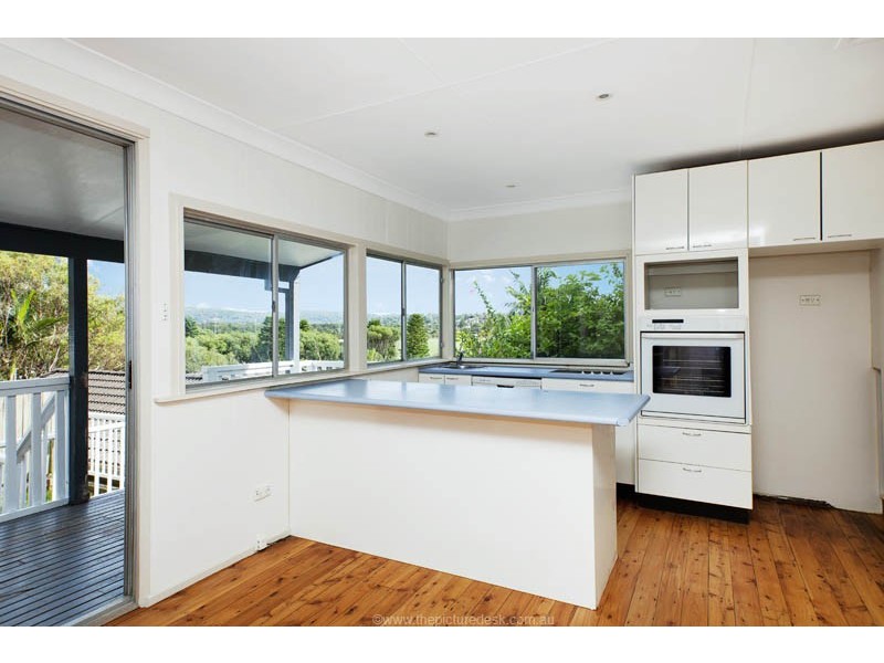 13a Narrabeen Park Pde, North Narrabeen NSW 2101