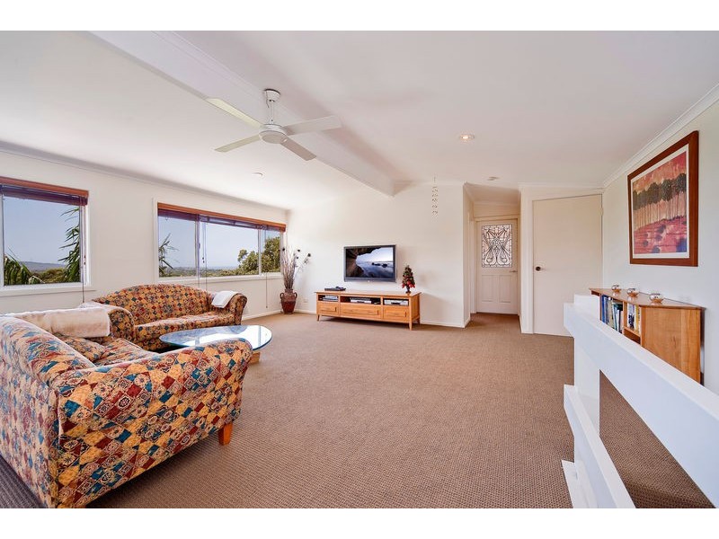 10 Allawah Av, Elanora Heights NSW 2101
