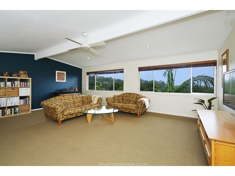 10 Allawah Av, Elanora Heights NSW 2101