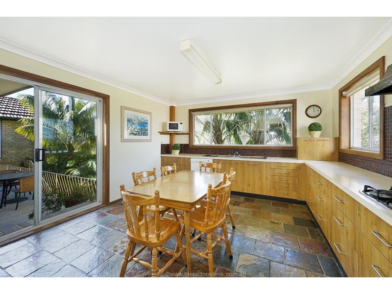 11 Lumeah Ave, Elanora Heights NSW 2101