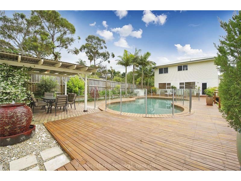 108 Elanora Rd, Elanora Heights NSW 2101