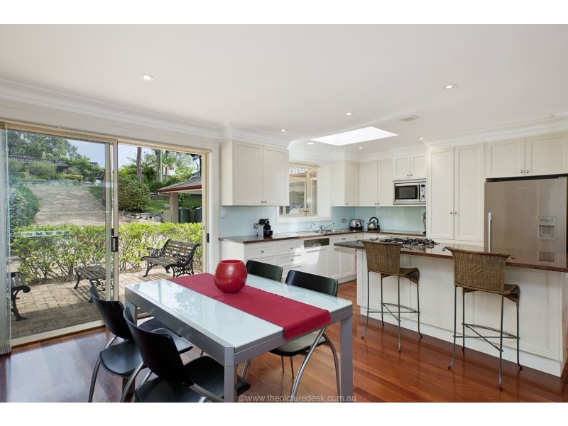 10 Weeroona Ave, Elanora Heights NSW 2101