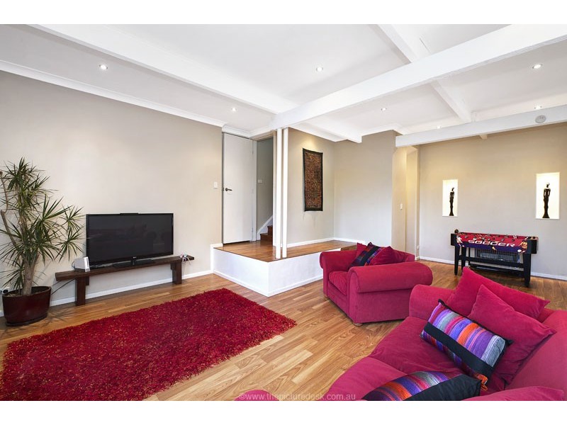 5 Amaroo Avenue, Elanora Heights NSW 2101