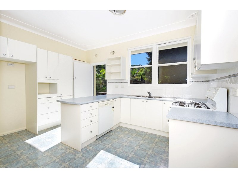 61 Elanora Rd, Elanora Heights NSW 2101