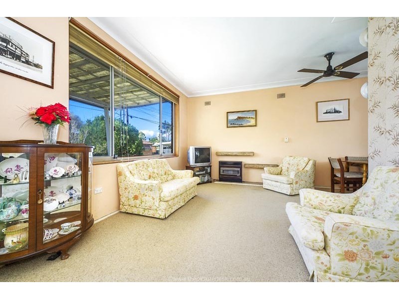 19 Darius Avenue, North Narrabeen NSW 2101