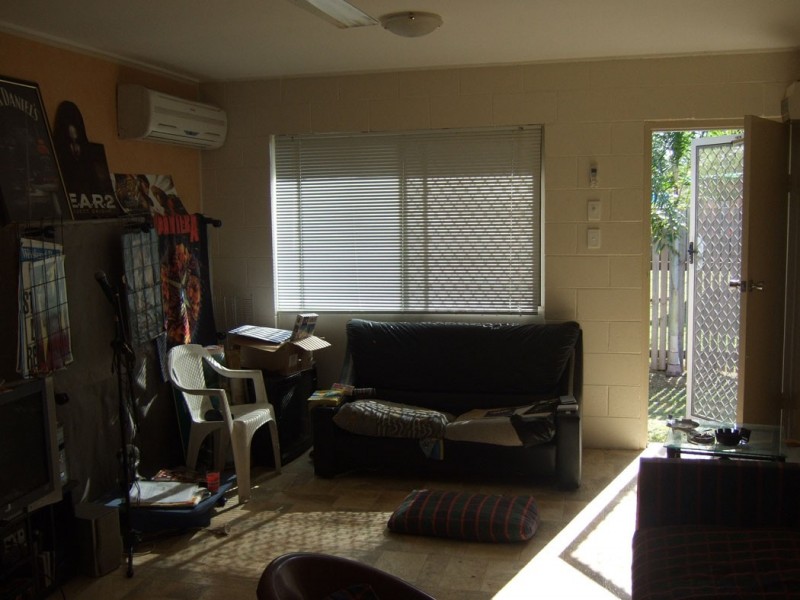 1/5 MACINTOSH STREET, Hermit Park QLD 4812