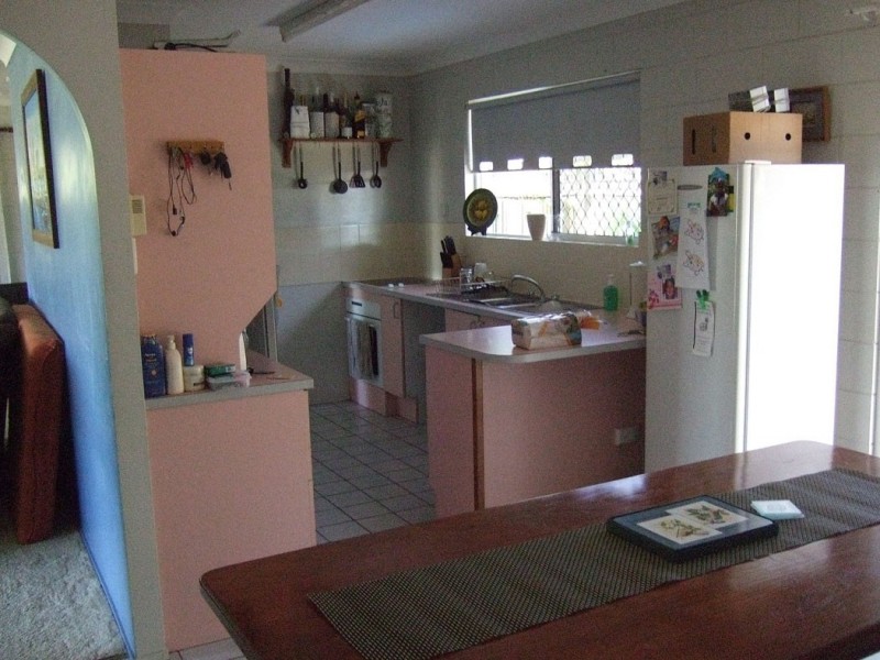 18 Pompeii Street, Kelso QLD 4815