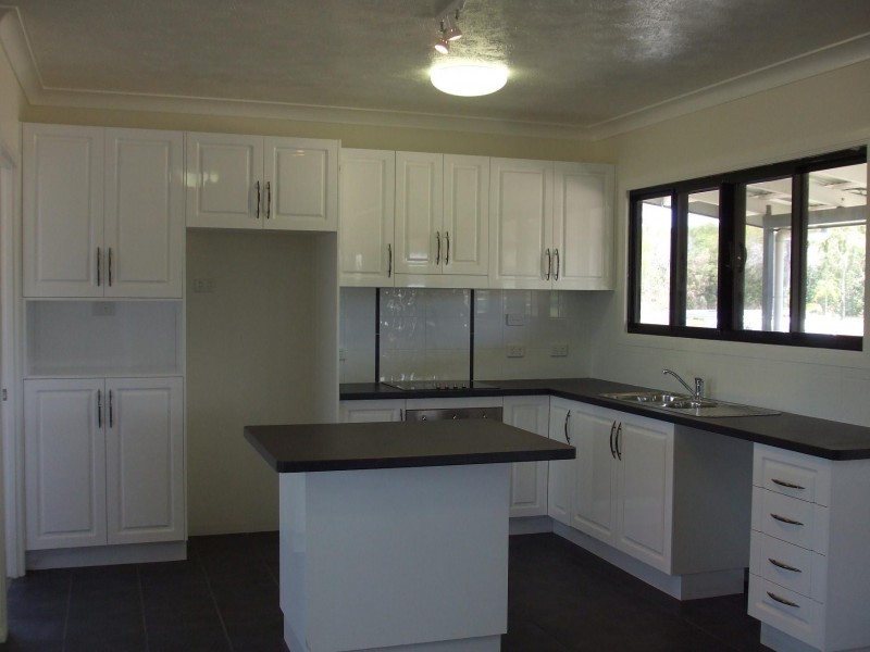 10 Mistletoe Street, Forrest Beach QLD 4850