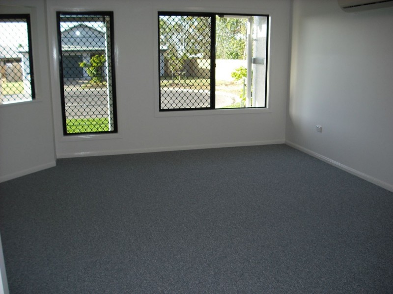 10 Chloe Court, Mount Louisa QLD 4814