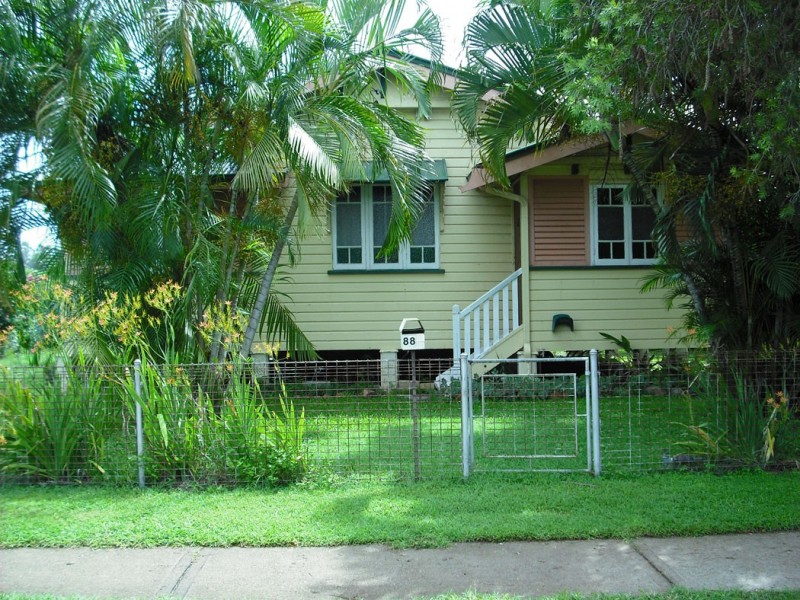 88 Bowen Road, Rosslea QLD 4812